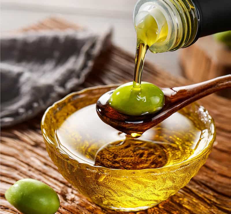 تصویر 2 از روغن زیتون بابو میلانو محصولی اصیل برای آشپزی حرفه ای